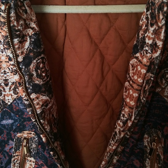 Jacket - Picture 2 of 3